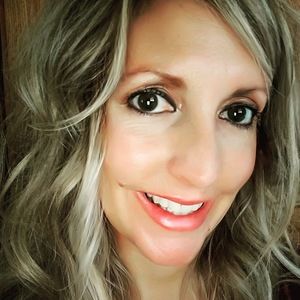 Meet your Posher, Tarah